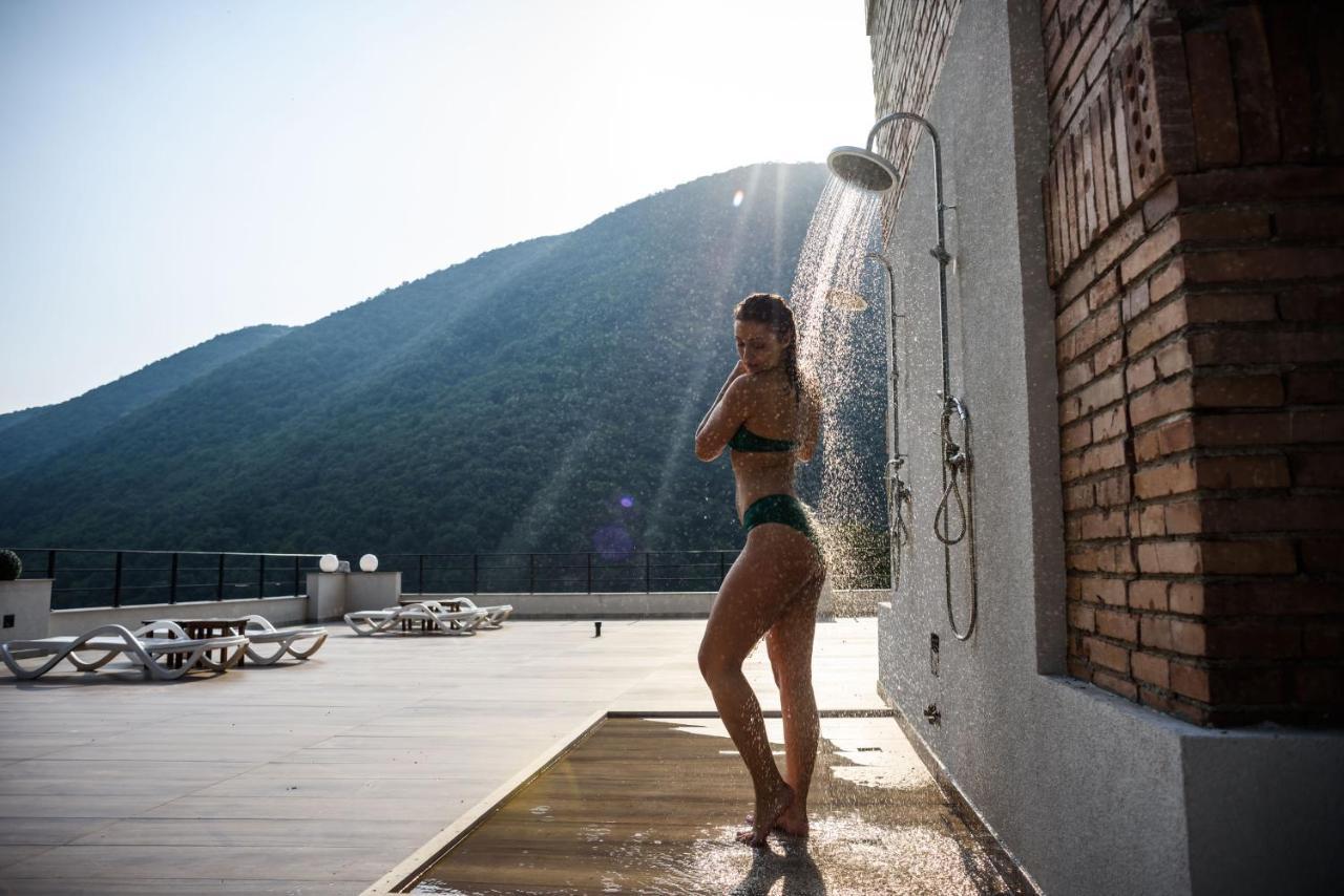 Bacolux Afrodita, Herculane Băile Herculane Esterno foto